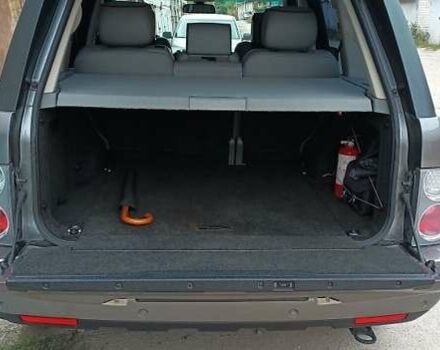 Сірий Ленд Ровер Рендж Ровер, об'ємом двигуна 3.6 л та пробігом 177 тис. км за 11999 $, фото 9 на Automoto.ua