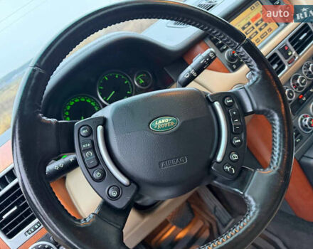 Серый Ленд Ровер Рендж Ровер, объемом двигателя 3.63 л и пробегом 240 тыс. км за 9999 $, фото 23 на Automoto.ua