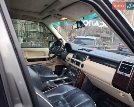 Сірий Ленд Ровер Рендж Ровер, об'ємом двигуна 4.2 л та пробігом 257 тис. км за 12300 $, фото 3 на Automoto.ua