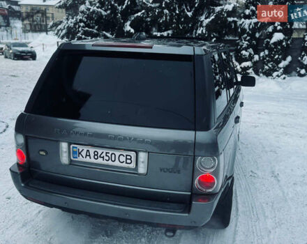 Сірий Ленд Ровер Рендж Ровер, об'ємом двигуна 3.6 л та пробігом 200 тис. км за 10500 $, фото 25 на Automoto.ua