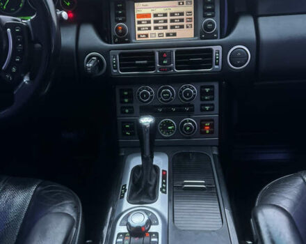 Серый Ленд Ровер Рендж Ровер, объемом двигателя 3.6 л и пробегом 320 тыс. км за 12500 $, фото 21 на Automoto.ua