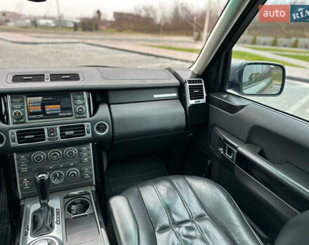 Серый Ленд Ровер Рендж Ровер, объемом двигателя 3.63 л и пробегом 185 тыс. км за 19800 $, фото 19 на Automoto.ua