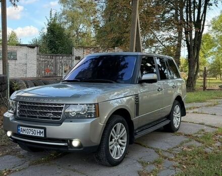 Сірий Ленд Ровер Рендж Ровер, об'ємом двигуна 5 л та пробігом 200 тис. км за 13600 $, фото 1 на Automoto.ua