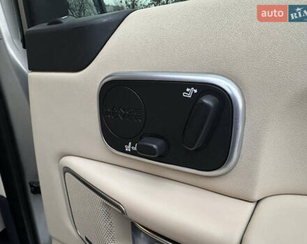 Серый Ленд Ровер Рендж Ровер, объемом двигателя 3.63 л и пробегом 230 тыс. км за 15900 $, фото 12 на Automoto.ua