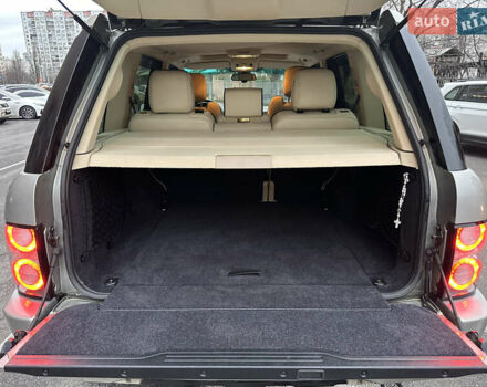 Серый Ленд Ровер Рендж Ровер, объемом двигателя 3.63 л и пробегом 230 тыс. км за 15900 $, фото 6 на Automoto.ua