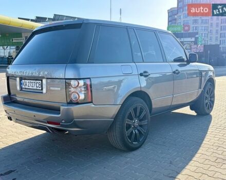 Серый Ленд Ровер Рендж Ровер, объемом двигателя 5 л и пробегом 255 тыс. км за 15350 $, фото 3 на Automoto.ua