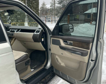 Серый Ленд Ровер Рендж Ровер, объемом двигателя 2.99 л и пробегом 235 тыс. км за 22000 $, фото 13 на Automoto.ua