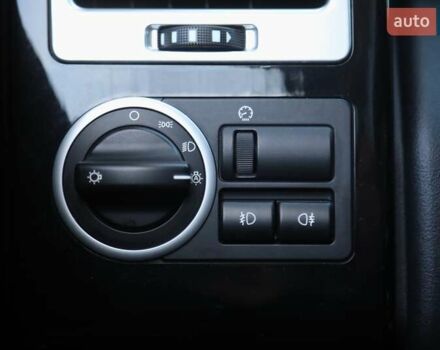 Серый Ленд Ровер Рендж Ровер, объемом двигателя 4.37 л и пробегом 252 тыс. км за 21500 $, фото 22 на Automoto.ua