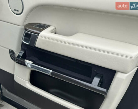 Сірий Ленд Ровер Рендж Ровер, об'ємом двигуна 4.37 л та пробігом 180 тис. км за 35500 $, фото 53 на Automoto.ua