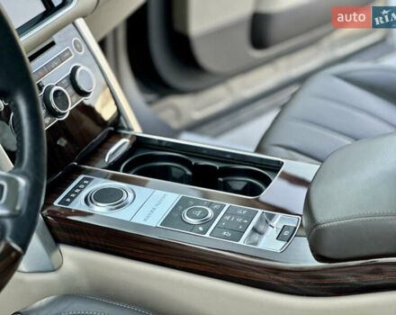 Серый Ленд Ровер Рендж Ровер, объемом двигателя 4.37 л и пробегом 100 тыс. км за 42000 $, фото 36 на Automoto.ua