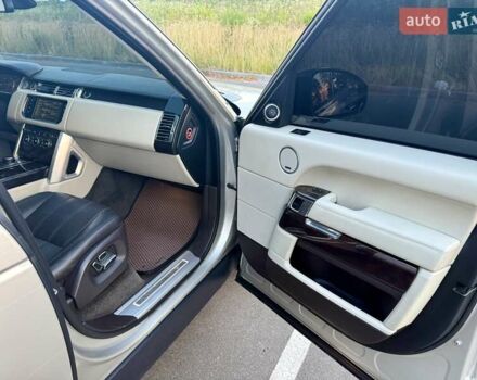 Серый Ленд Ровер Рендж Ровер, объемом двигателя 4.37 л и пробегом 210 тыс. км за 41499 $, фото 19 на Automoto.ua