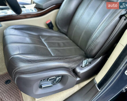 Серый Ленд Ровер Рендж Ровер, объемом двигателя 4.37 л и пробегом 100 тыс. км за 42000 $, фото 38 на Automoto.ua