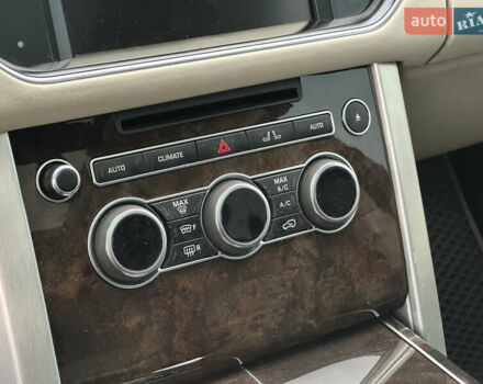 Сірий Ленд Ровер Рендж Ровер, об'ємом двигуна 4.37 л та пробігом 181 тис. км за 34500 $, фото 79 на Automoto.ua