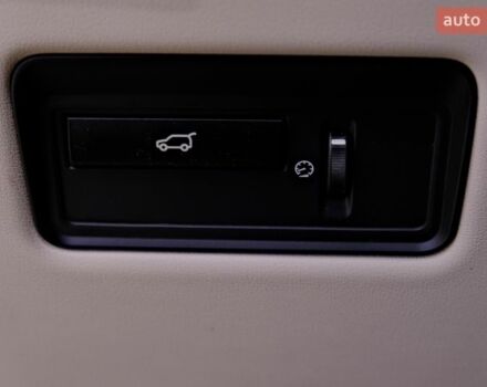 Сірий Ленд Ровер Рендж Ровер, об'ємом двигуна 4.37 л та пробігом 227 тис. км за 31900 $, фото 22 на Automoto.ua