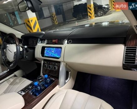 Сірий Ленд Ровер Рендж Ровер, об'ємом двигуна 5 л та пробігом 174 тис. км за 38000 $, фото 7 на Automoto.ua