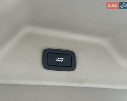 Сірий Ленд Ровер Рендж Ровер, об'ємом двигуна 4.37 л та пробігом 180 тис. км за 35500 $, фото 33 на Automoto.ua