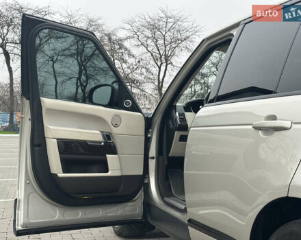 Сірий Ленд Ровер Рендж Ровер, об'ємом двигуна 4.37 л та пробігом 181 тис. км за 34500 $, фото 62 на Automoto.ua