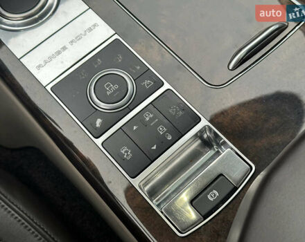 Сірий Ленд Ровер Рендж Ровер, об'ємом двигуна 4.37 л та пробігом 181 тис. км за 34500 $, фото 84 на Automoto.ua