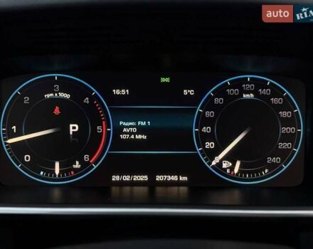 Серый Ленд Ровер Рендж Ровер, объемом двигателя 4.37 л и пробегом 207 тыс. км за 35000 $, фото 15 на Automoto.ua