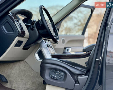 Серый Ленд Ровер Рендж Ровер, объемом двигателя 4.37 л и пробегом 100 тыс. км за 42000 $, фото 33 на Automoto.ua