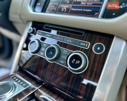 Серый Ленд Ровер Рендж Ровер, объемом двигателя 4.37 л и пробегом 100 тыс. км за 42000 $, фото 54 на Automoto.ua