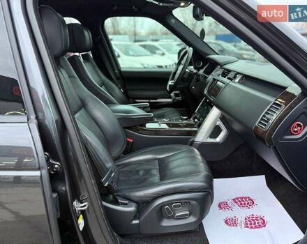 Серый Ленд Ровер Рендж Ровер, объемом двигателя 4.37 л и пробегом 207 тыс. км за 35000 $, фото 32 на Automoto.ua