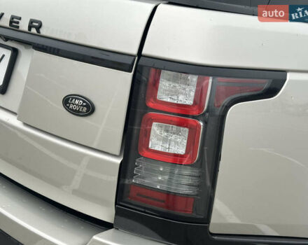 Сірий Ленд Ровер Рендж Ровер, об'ємом двигуна 4.37 л та пробігом 180 тис. км за 35500 $, фото 26 на Automoto.ua