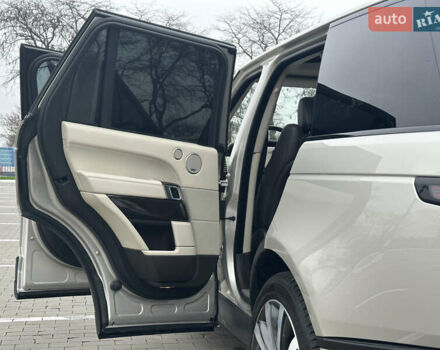 Сірий Ленд Ровер Рендж Ровер, об'ємом двигуна 4.37 л та пробігом 181 тис. км за 34500 $, фото 34 на Automoto.ua