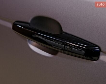 Сірий Ленд Ровер Рендж Ровер, об'ємом двигуна 4.37 л та пробігом 227 тис. км за 31900 $, фото 48 на Automoto.ua