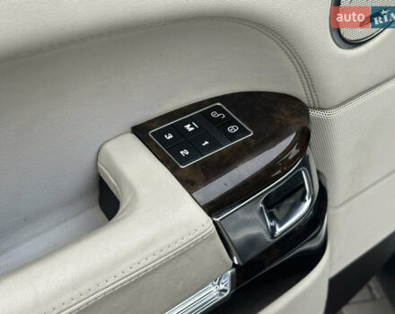 Сірий Ленд Ровер Рендж Ровер, об'ємом двигуна 4.37 л та пробігом 181 тис. км за 34500 $, фото 63 на Automoto.ua