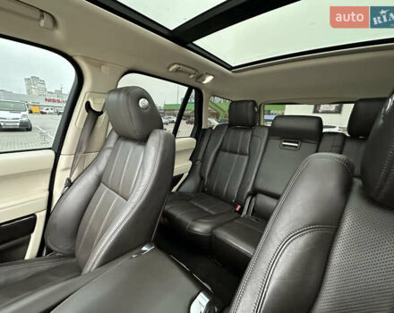 Сірий Ленд Ровер Рендж Ровер, об'ємом двигуна 4.37 л та пробігом 180 тис. км за 35500 $, фото 87 на Automoto.ua