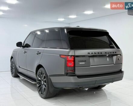 Серый Ленд Ровер Рендж Ровер, объемом двигателя 4.4 л и пробегом 230 тыс. км за 32000 $, фото 2 на Automoto.ua