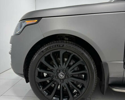 Серый Ленд Ровер Рендж Ровер, объемом двигателя 4.4 л и пробегом 220 тыс. км за 32000 $, фото 5 на Automoto.ua