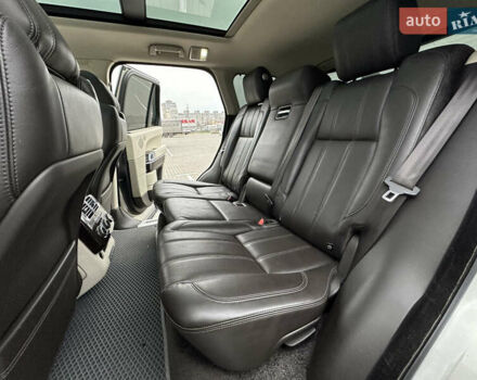 Сірий Ленд Ровер Рендж Ровер, об'ємом двигуна 4.37 л та пробігом 180 тис. км за 35500 $, фото 37 на Automoto.ua