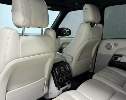 Серый Ленд Ровер Рендж Ровер, объемом двигателя 4.4 л и пробегом 220 тыс. км за 32000 $, фото 14 на Automoto.ua