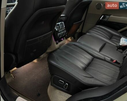 Сірий Ленд Ровер Рендж Ровер, об'ємом двигуна 5 л та пробігом 236 тис. км за 20200 $, фото 5 на Automoto.ua