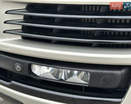 Сірий Ленд Ровер Рендж Ровер, об'ємом двигуна 4.37 л та пробігом 180 тис. км за 35500 $, фото 19 на Automoto.ua