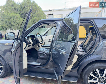 Серый Ленд Ровер Рендж Ровер, объемом двигателя 4.37 л и пробегом 179 тыс. км за 31900 $, фото 14 на Automoto.ua