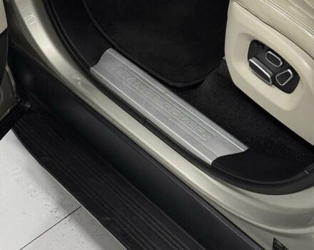 Серый Ленд Ровер Рендж Ровер, объемом двигателя 4.4 л и пробегом 220 тыс. км за 32000 $, фото 10 на Automoto.ua