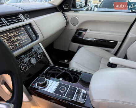 Сірий Ленд Ровер Рендж Ровер, об'ємом двигуна 5 л та пробігом 154 тис. км за 44999 $, фото 23 на Automoto.ua