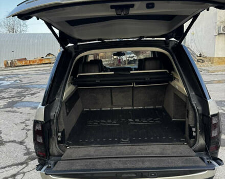 Серый Ленд Ровер Рендж Ровер, объемом двигателя 3 л и пробегом 274 тыс. км за 24000 $, фото 27 на Automoto.ua