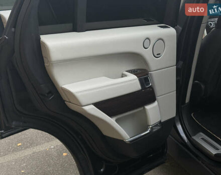 Сірий Ленд Ровер Рендж Ровер, об'ємом двигуна 4.37 л та пробігом 355 тис. км за 29000 $, фото 17 на Automoto.ua