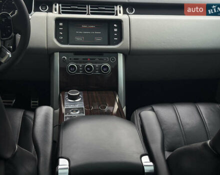 Сірий Ленд Ровер Рендж Ровер, об'ємом двигуна 4.37 л та пробігом 355 тис. км за 29000 $, фото 32 на Automoto.ua