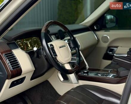 Серый Ленд Ровер Рендж Ровер, объемом двигателя 3 л и пробегом 262 тыс. км за 24000 $, фото 9 на Automoto.ua