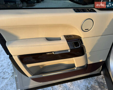 Сірий Ленд Ровер Рендж Ровер, об'ємом двигуна 5 л та пробігом 154 тис. км за 44999 $, фото 19 на Automoto.ua