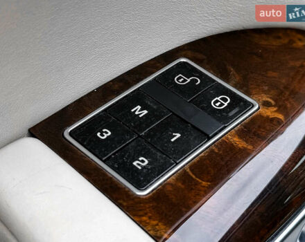 Серый Ленд Ровер Рендж Ровер, объемом двигателя 4.37 л и пробегом 280 тыс. км за 23000 $, фото 24 на Automoto.ua