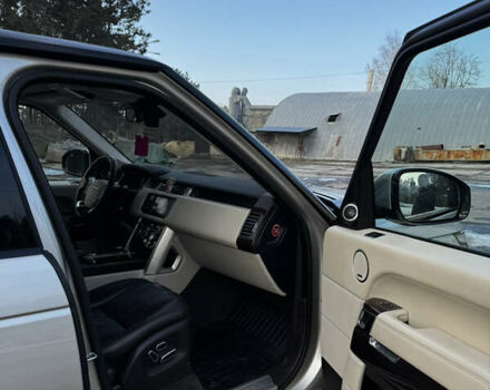 Серый Ленд Ровер Рендж Ровер, объемом двигателя 3 л и пробегом 274 тыс. км за 24000 $, фото 29 на Automoto.ua