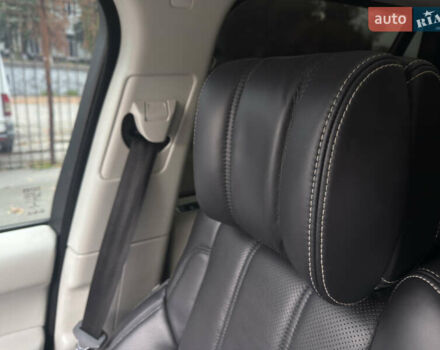 Сірий Ленд Ровер Рендж Ровер, об'ємом двигуна 4.37 л та пробігом 355 тис. км за 29000 $, фото 41 на Automoto.ua