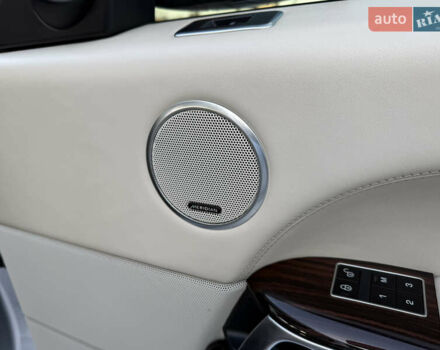 Сірий Ленд Ровер Рендж Ровер, об'ємом двигуна 5 л та пробігом 154 тис. км за 44999 $, фото 16 на Automoto.ua