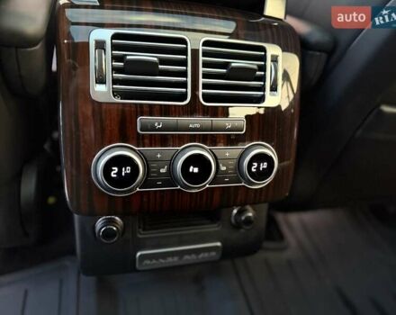 Серый Ленд Ровер Рендж Ровер, объемом двигателя 3 л и пробегом 176 тыс. км за 27800 $, фото 66 на Automoto.ua